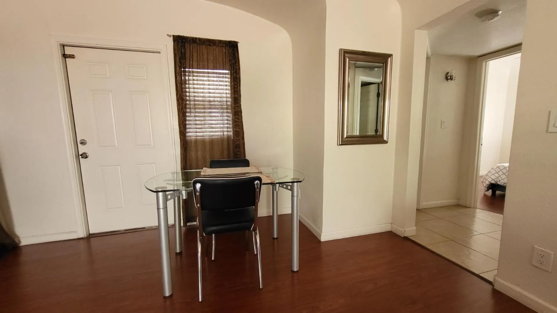 Apartment U1 - Entire 2 Bedroom Apt In Dt Phx With Pkg Phoenix